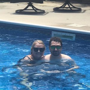 Meet your Posher, Nena